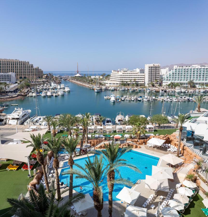 By Afi Hotel 5*